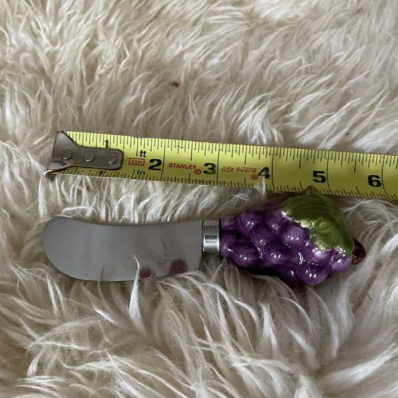 NWOT Porcelain Repousse Handle Stainless Butter Spreader 5 1/2" - Picture 3 of 7